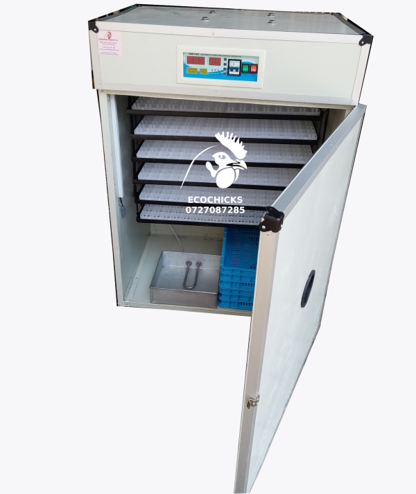 1056 poultry chicken eggs incubator