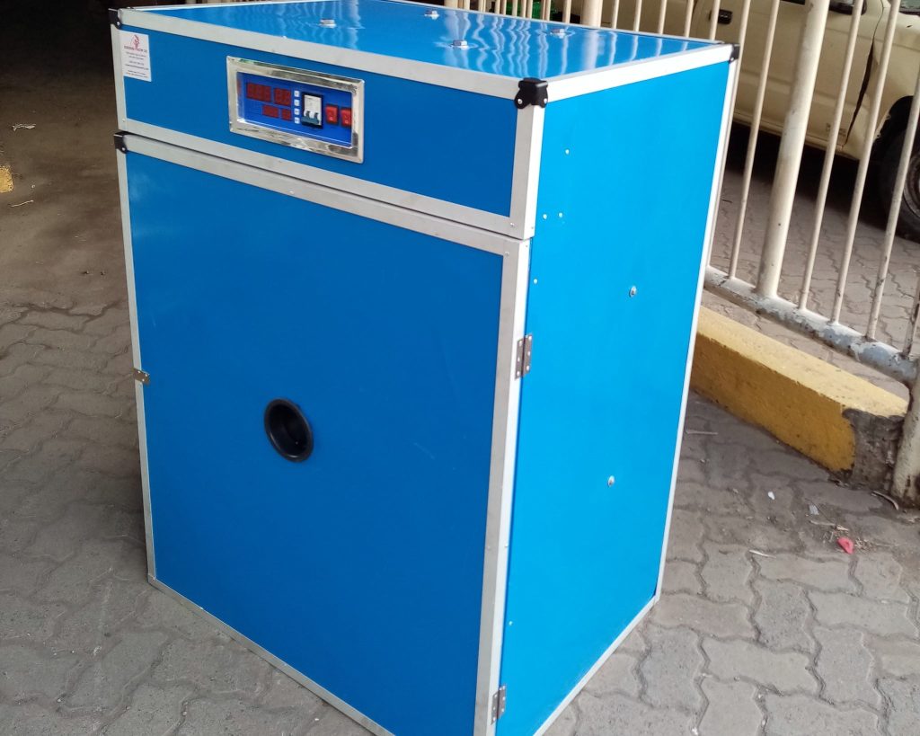 New Affordable 1056 Eggs fully automatic hatchery