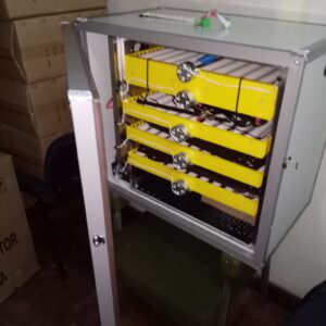 Best 300 eggs solar incubator with auto turning