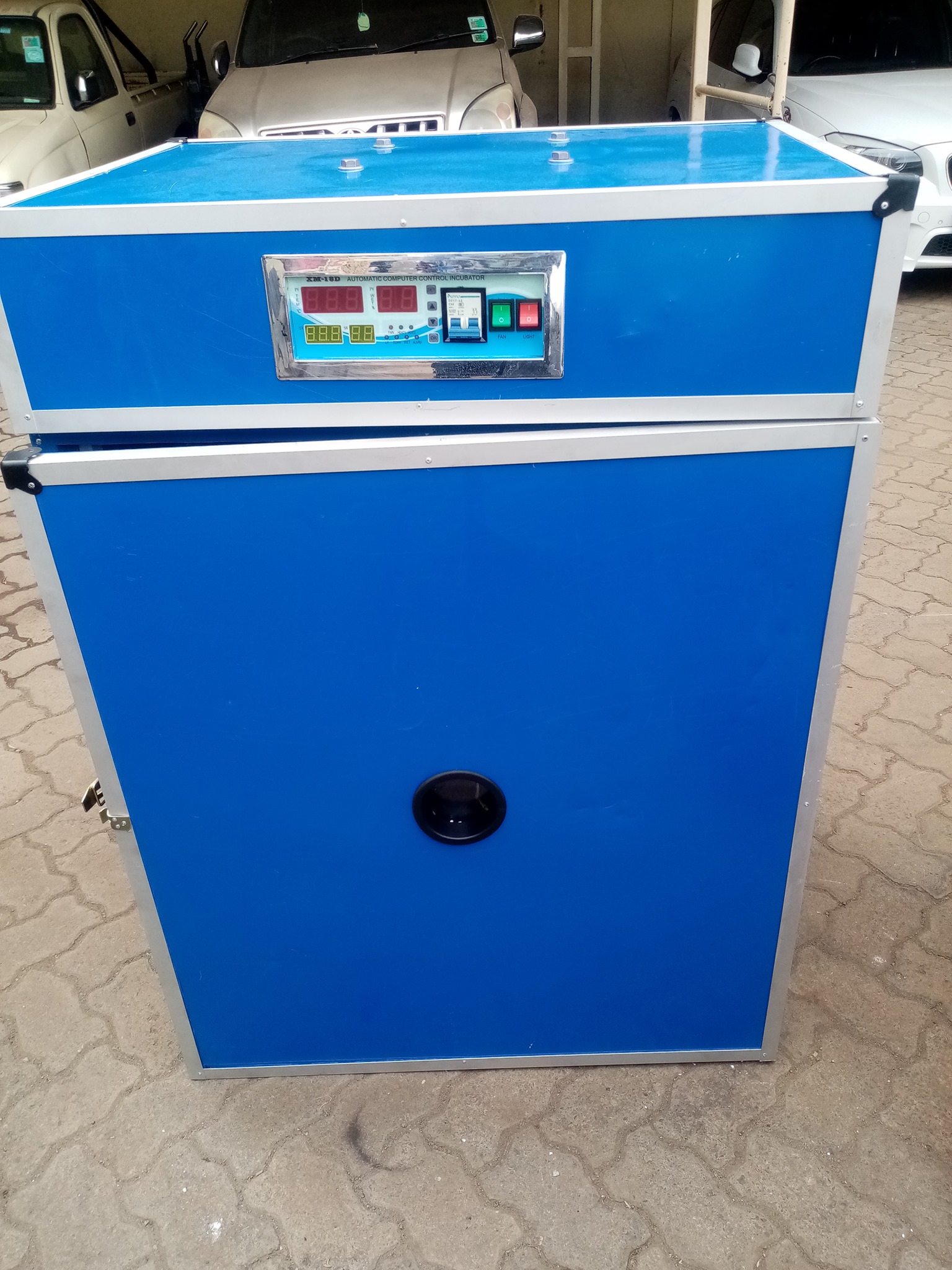 chicken egg incubators